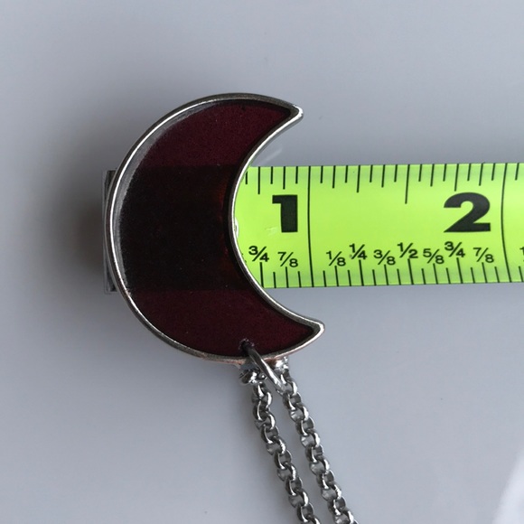 Red epoxy & glitter resin crecent moon necklace - Picture 8 of 10